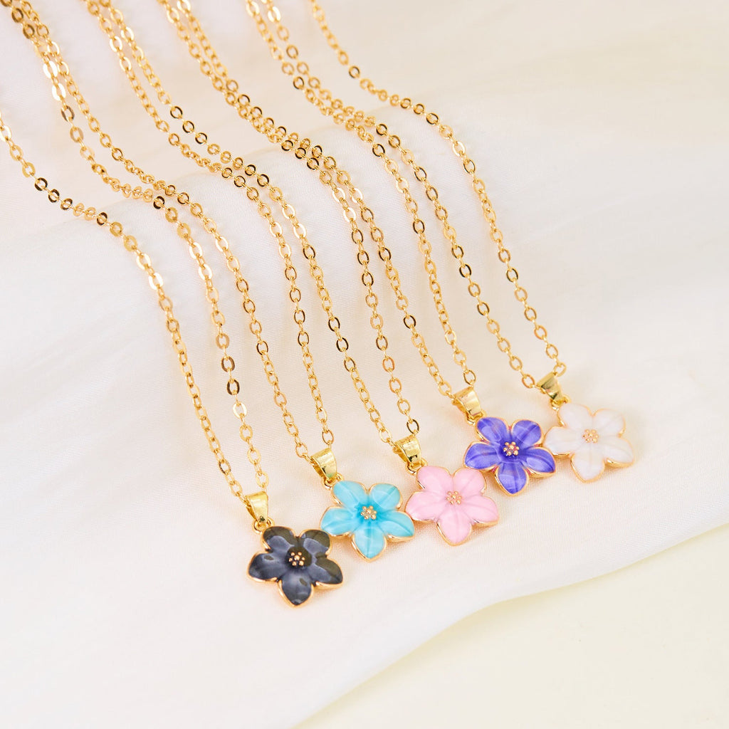 Elegant Cherry Blossom Clavicle Chain For Women