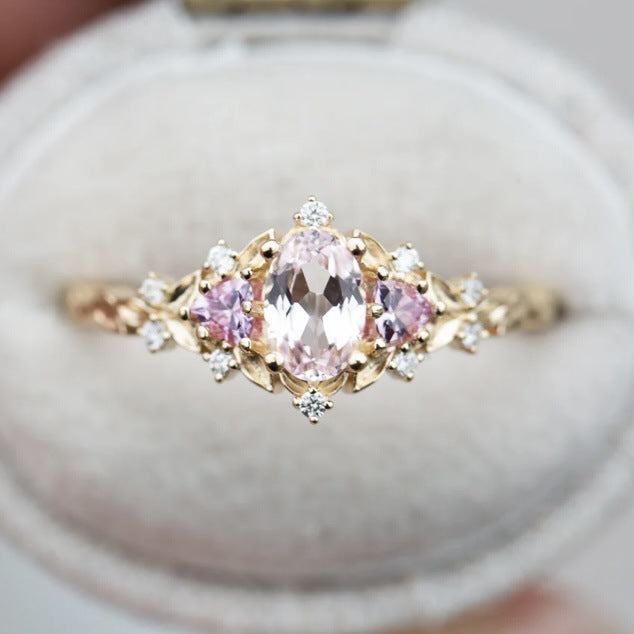 Simple And Fresh Inlaid Zircon Ring