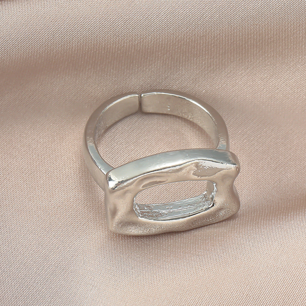 Exaggerated Metal Texture Glossy Round Simple Geometric Alloy Ring